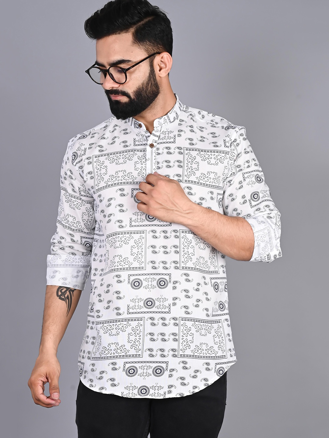 

FUBAR Ethnic Motifs Printed Mandarin Collar Kurta, White