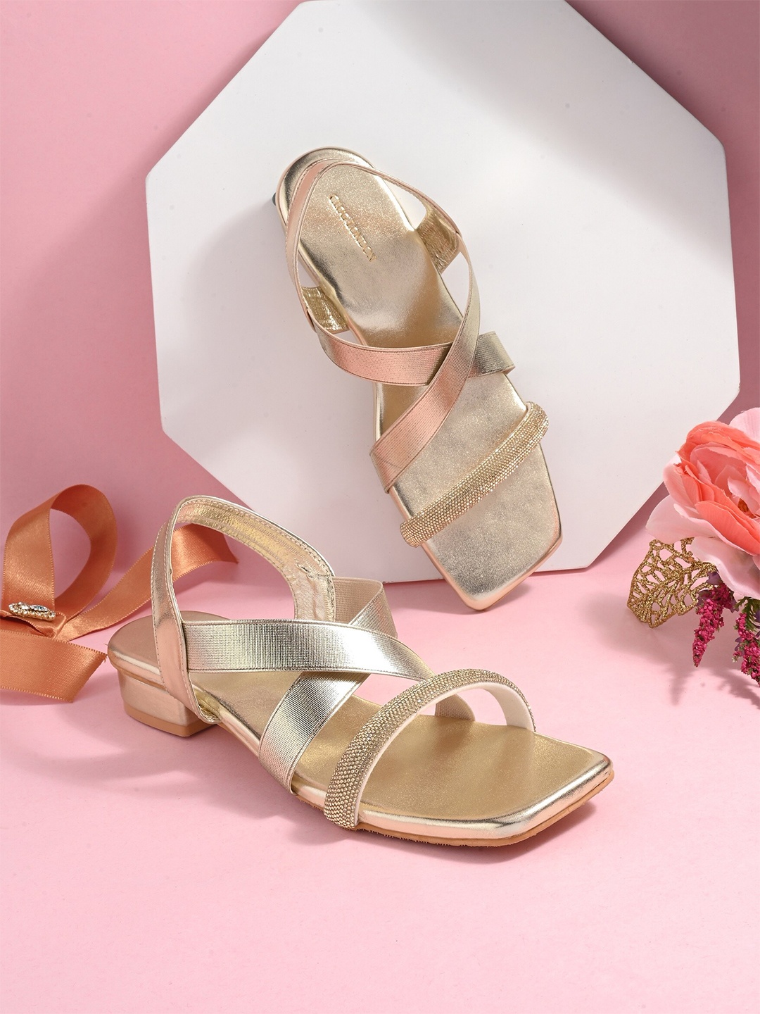 

CLOG LONDON Gold-Toned Block Sandals
