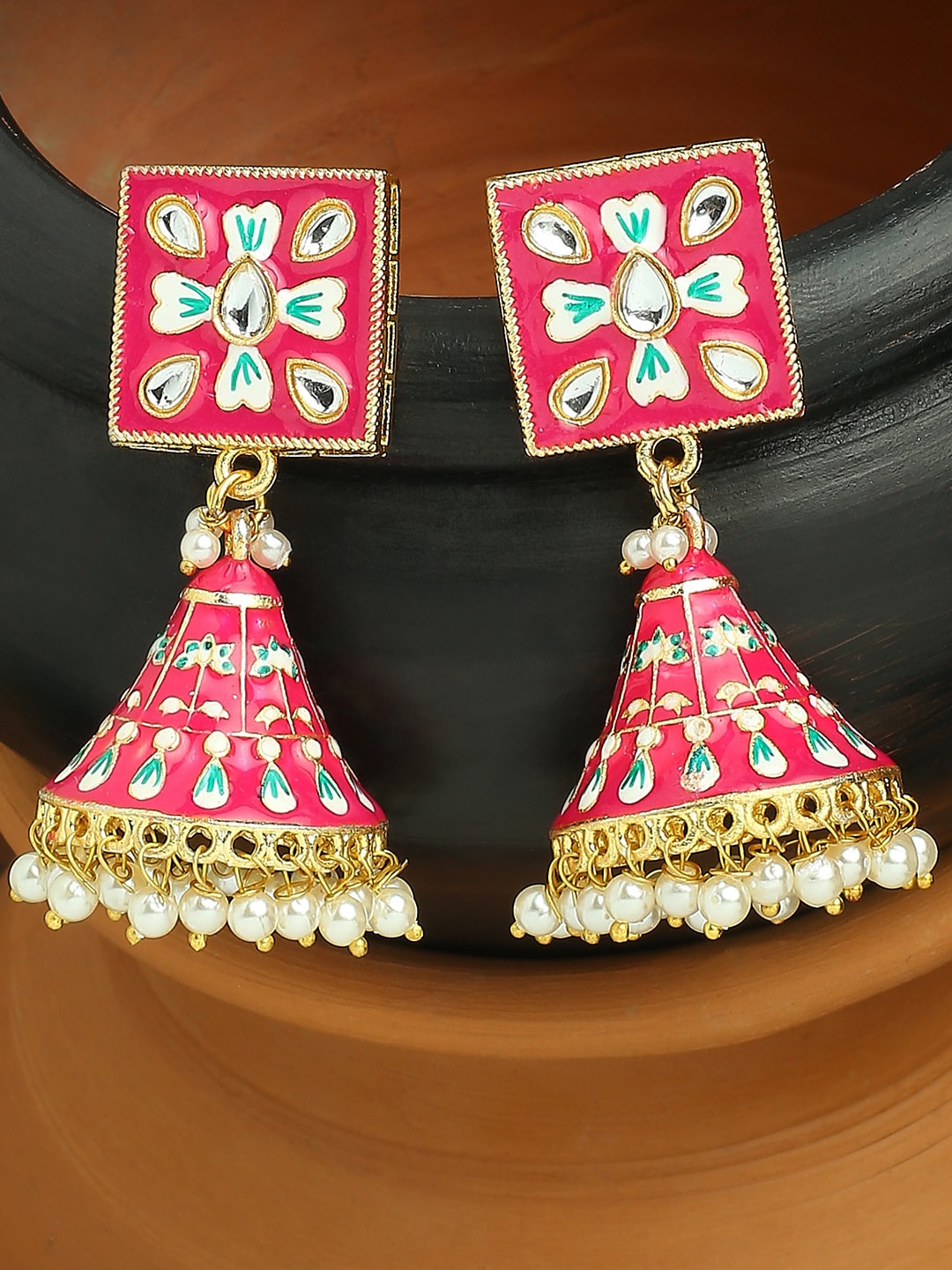 

OOMPH Kundan Studded Geometric Jhumkas, Pink