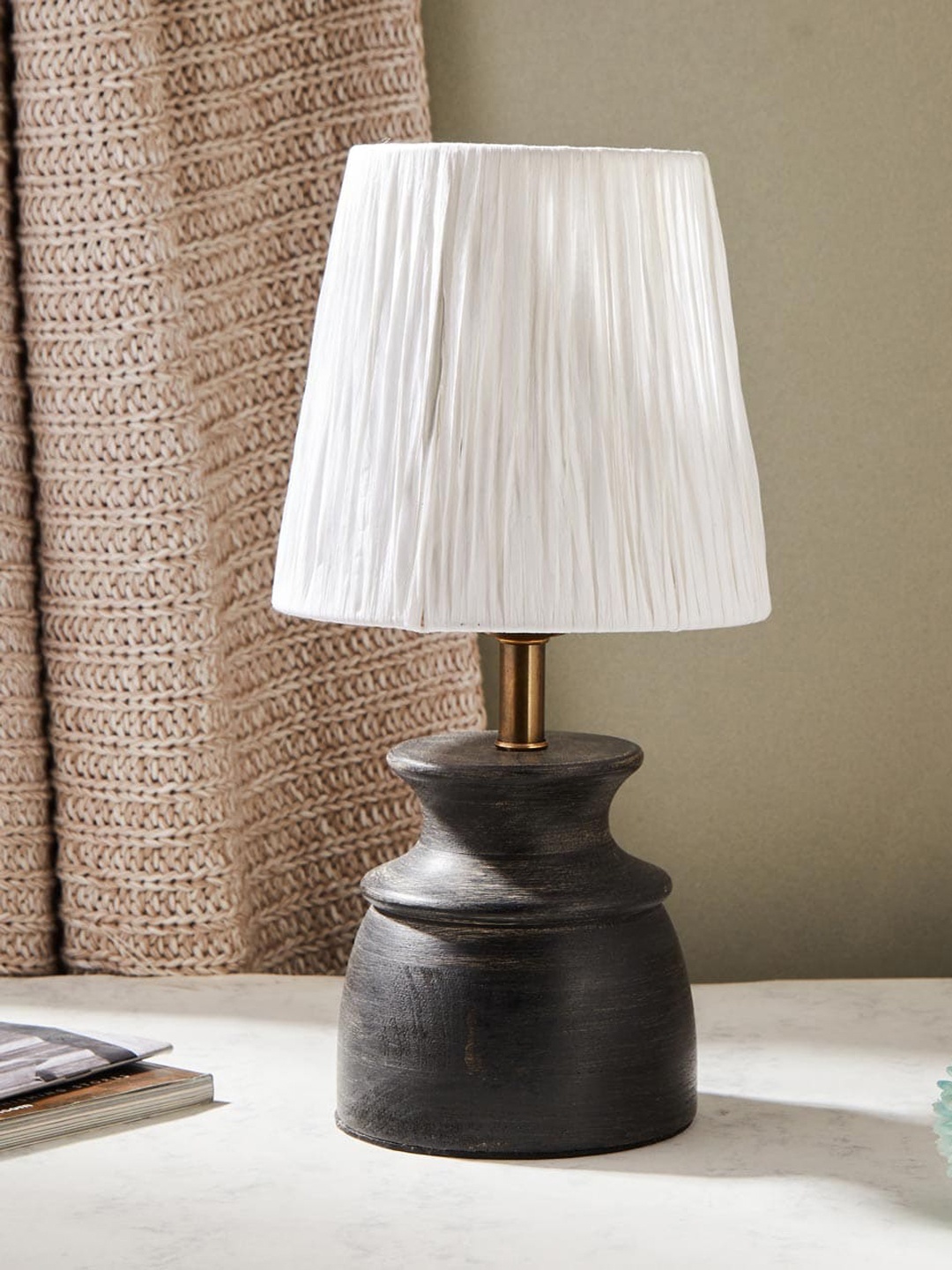 

Fabindia Black & White Textured Wooden Table Lamp