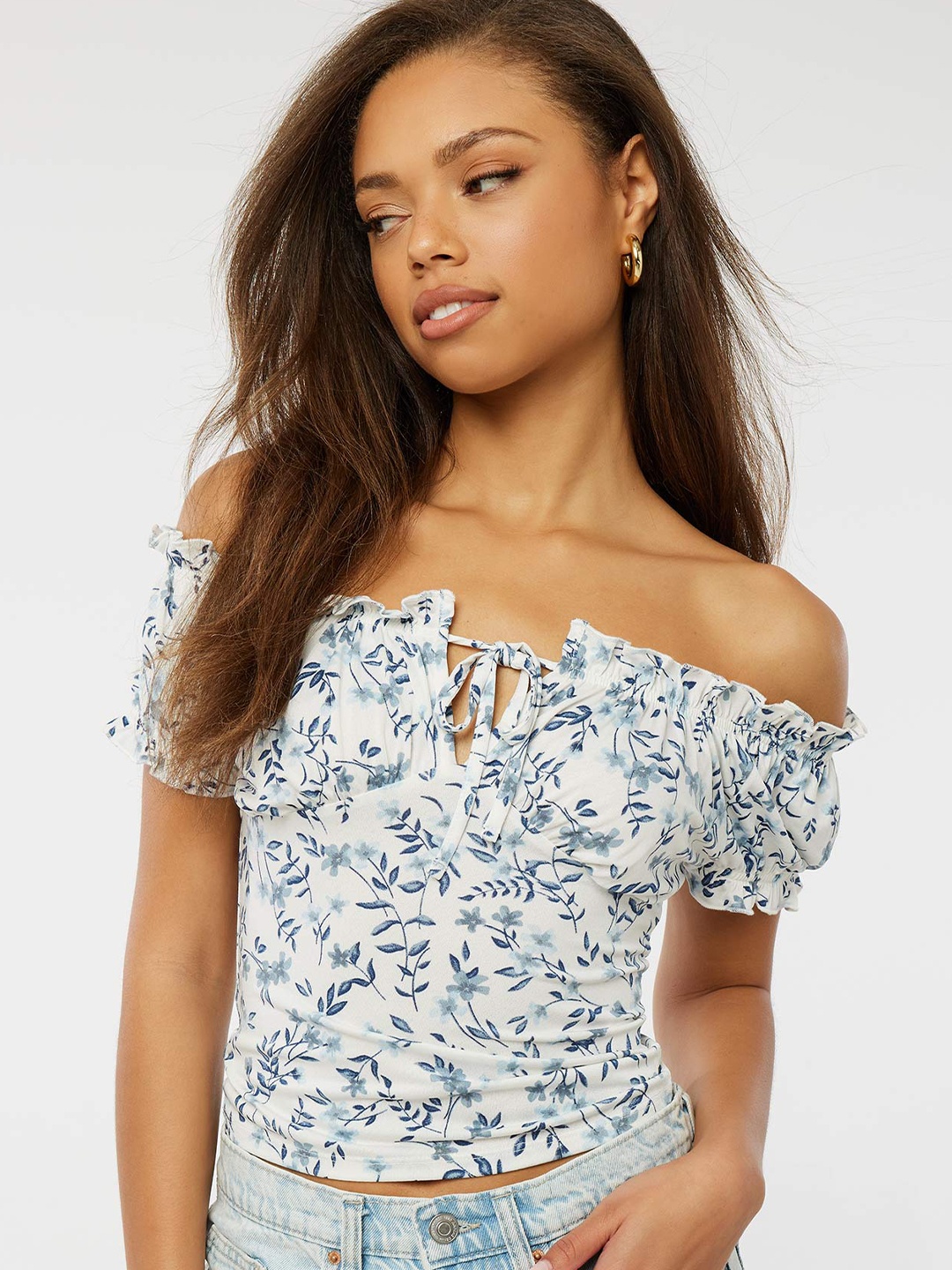 

Ardene Floral Printed Off Shoulder Top, White