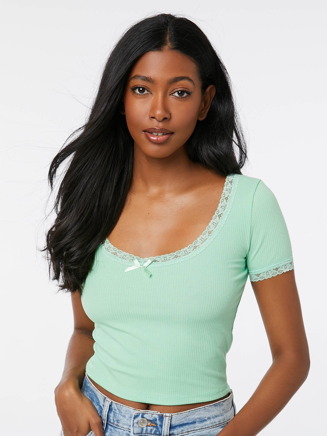 

Ardene Scoop Neck Crop Top, Green