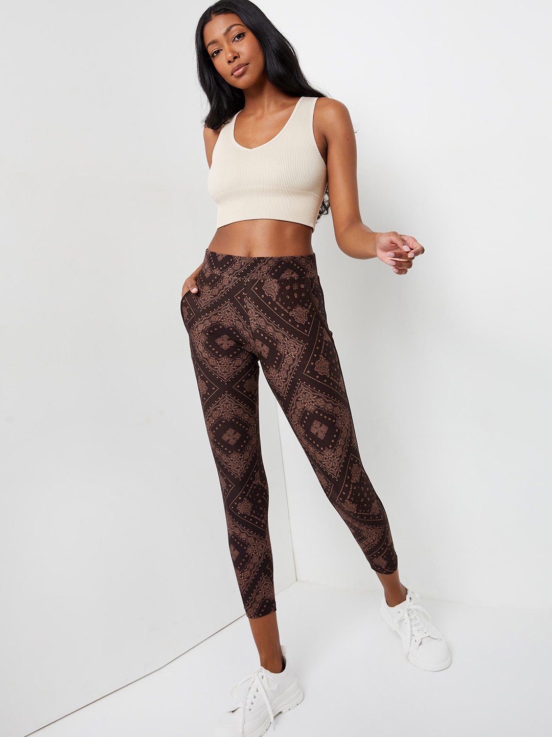 

Ardene Printed Ankle Length Leggings, Brown