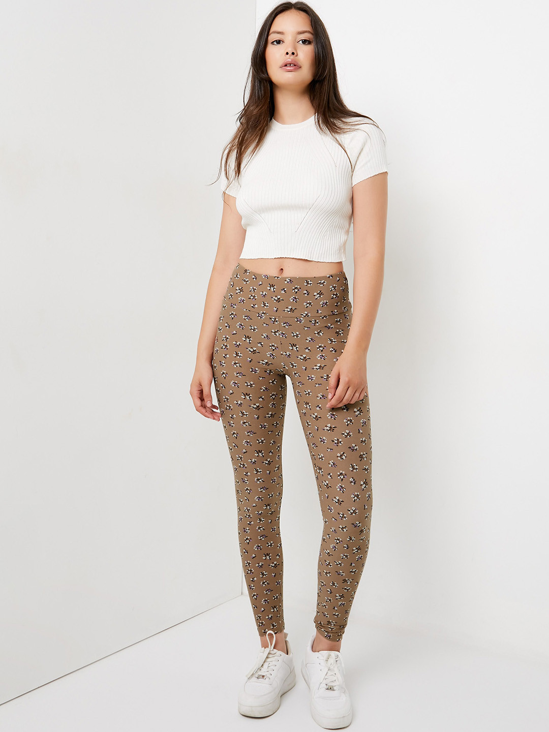 

Ardene Women Printed Mid-Rise Ankle Length Leggings, Beige