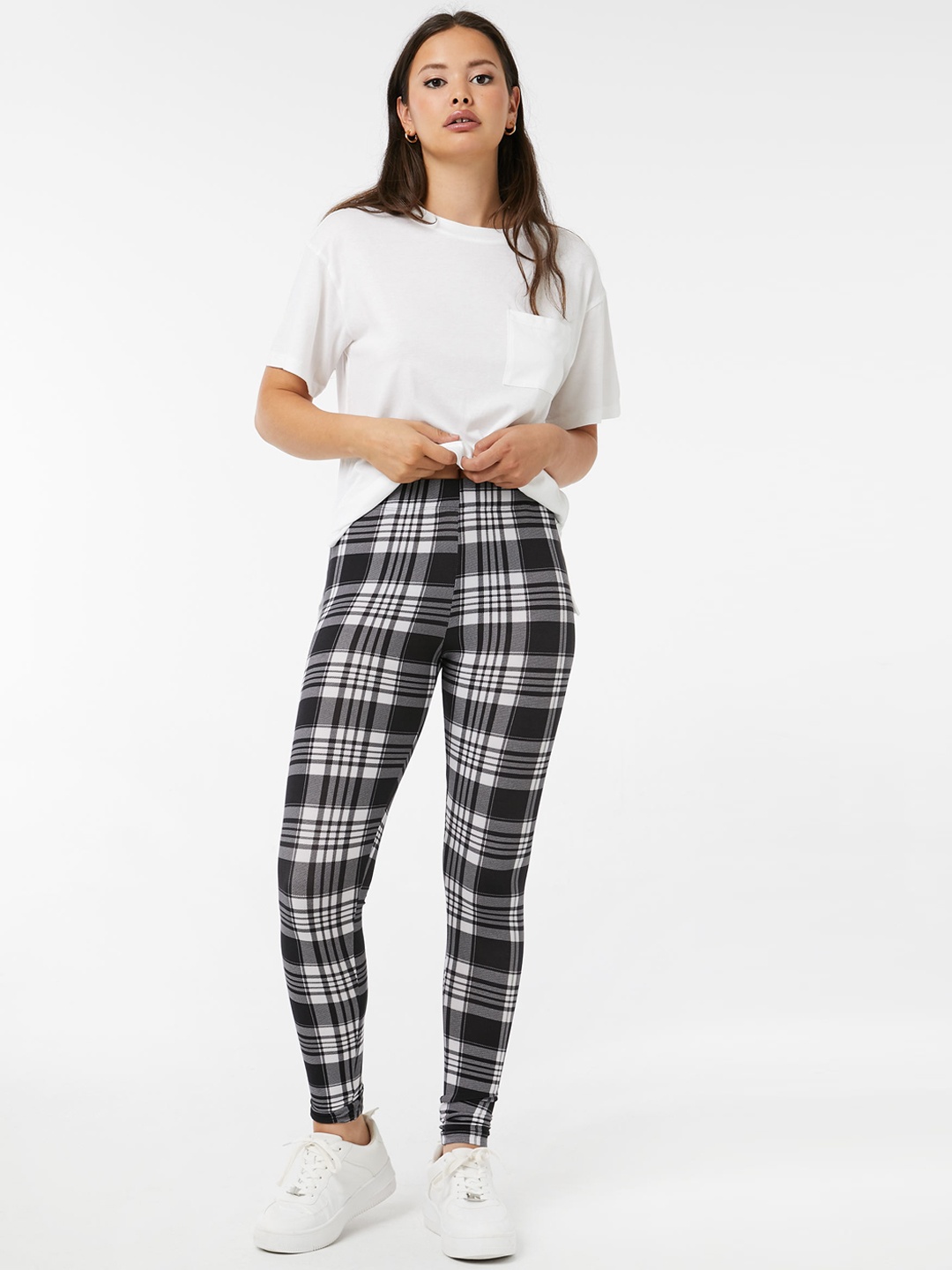 

Ardene Checked Ankle Length Leggings, Black