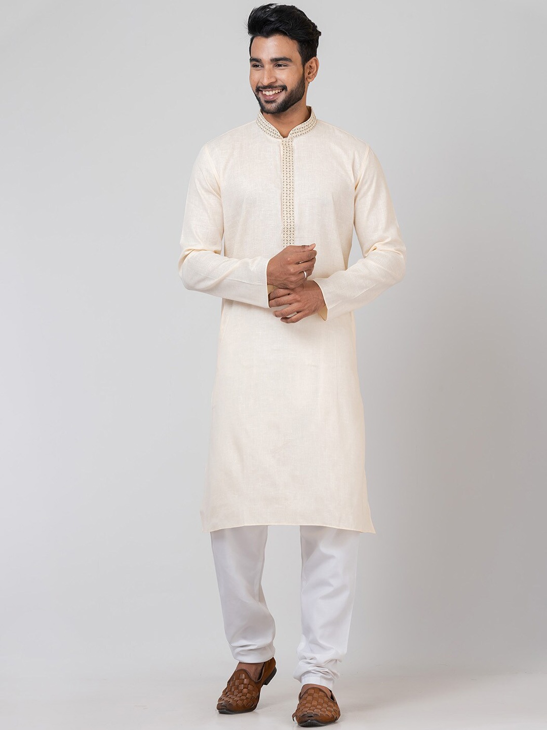 

HU - Handcrafted Uniquely Mandarin Collar Thread Work Cotton Kurta, Beige