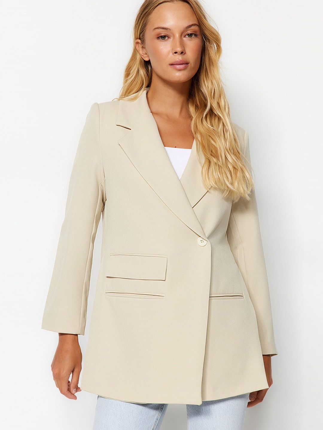 

Trendyol Double-Breasted Casual Blazer, Cream