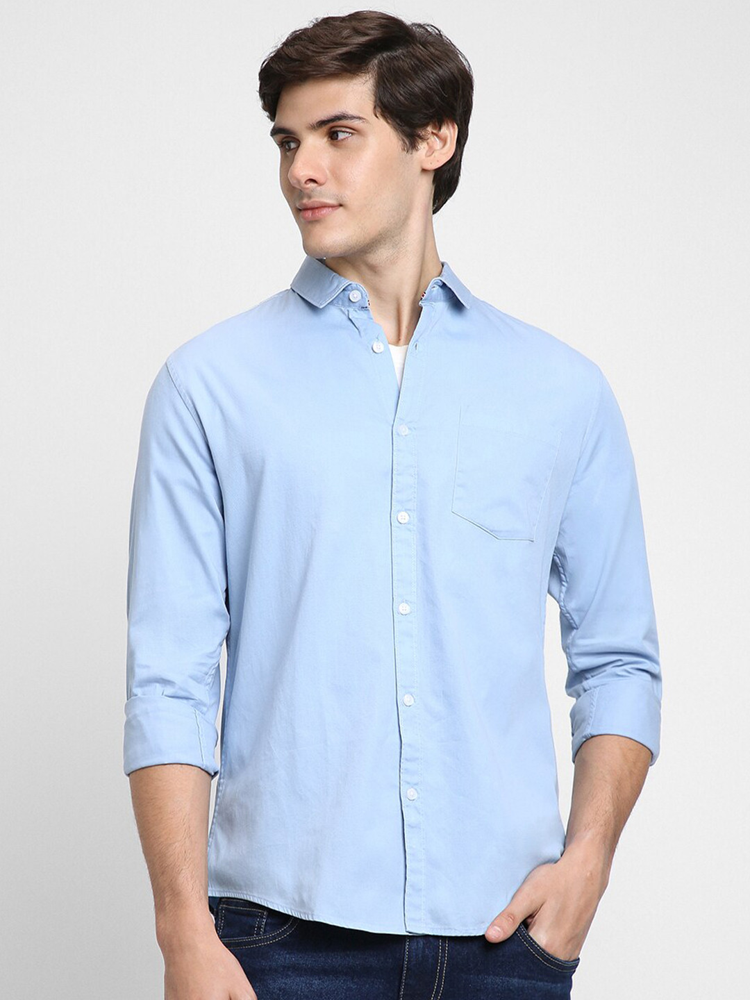 

Dennis Lingo Men Regular Fit Blue Cotton Twill Casual Shirt