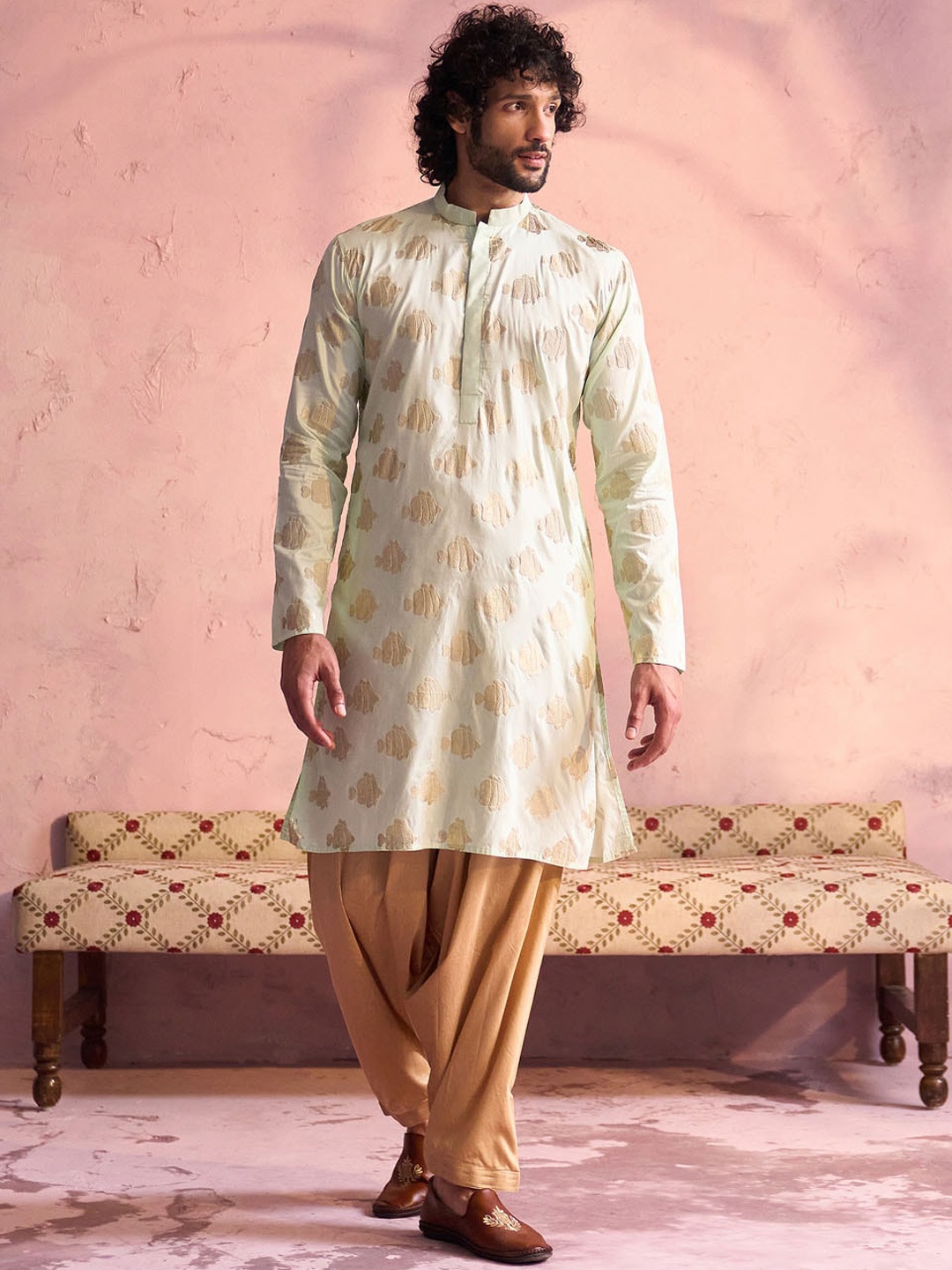 

VASTRAMAY Ethnic Motifs Printed Regular Kurta with Patiala, Green