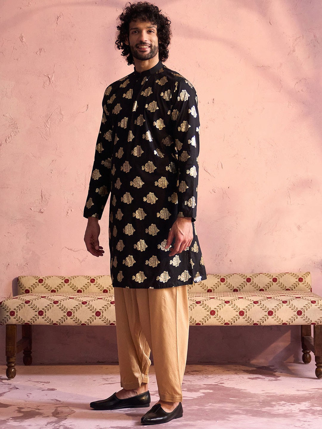 

VASTRAMAY Ethnic Motifs Printed Regular Kurta with Patiala, Black