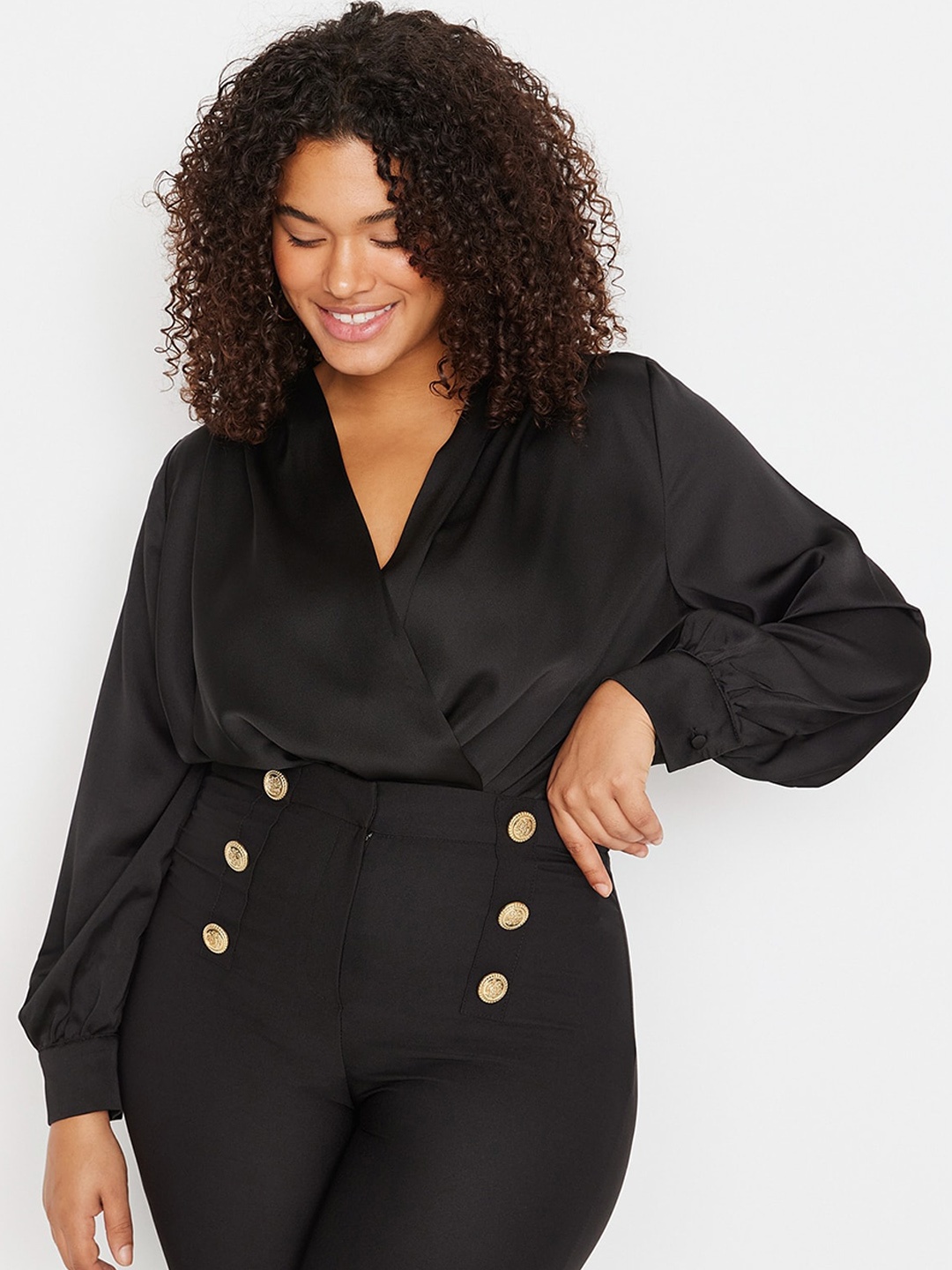 

Trendyol Plus Size V-Neck Cuffed Sleeves Gathered Bodysuit, Black