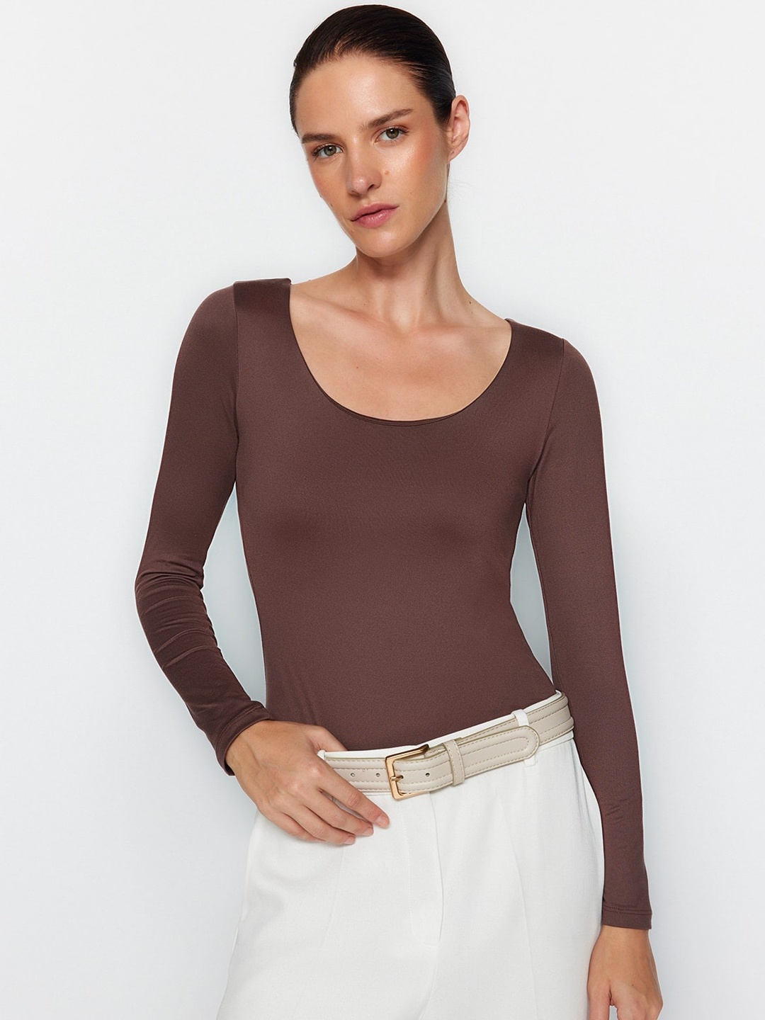 

Trendyol Long Sleeves Round Neck Bodysuit, Brown