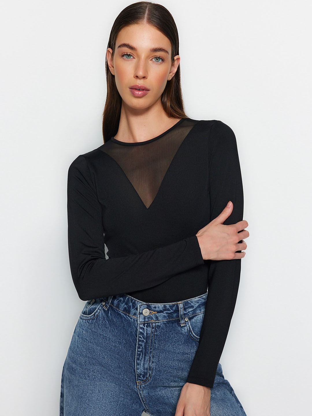 

Trendyol Round Neck Long Sleeve Fitted Top, Black