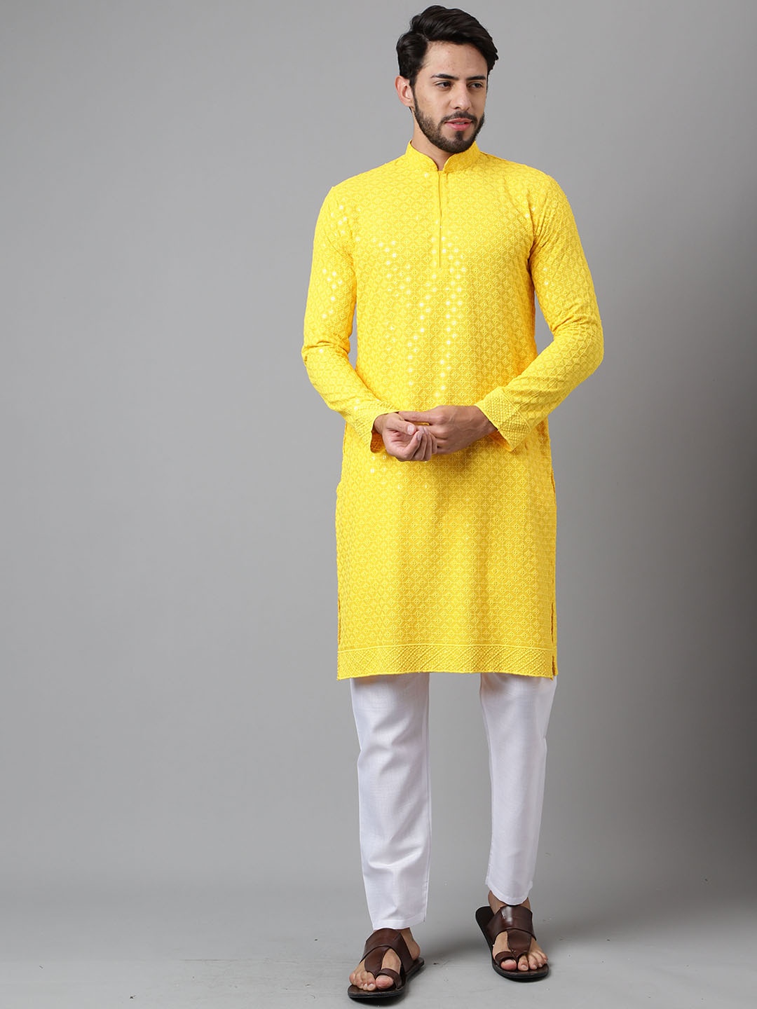 

Sangria Embroidered Sequinned Mandarin Collar Cotton Silk Kurta, Yellow