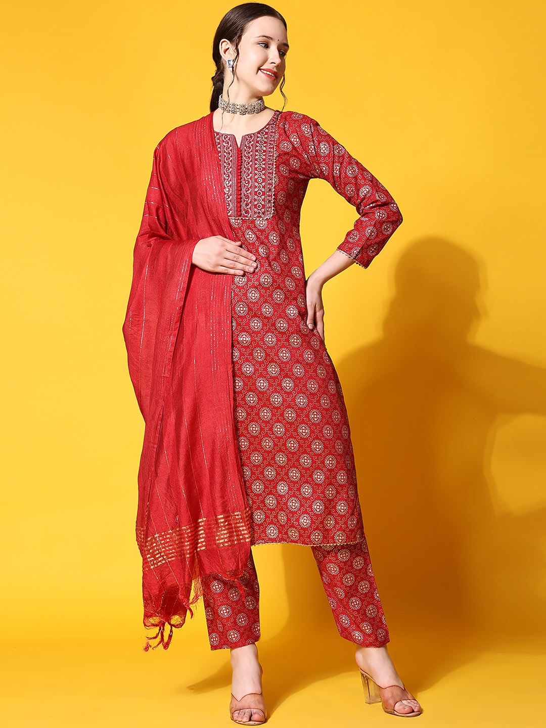 

KALINI Ethnic Motifs Printed Thread Work Kurta & Trousers With Dupatta, Maroon