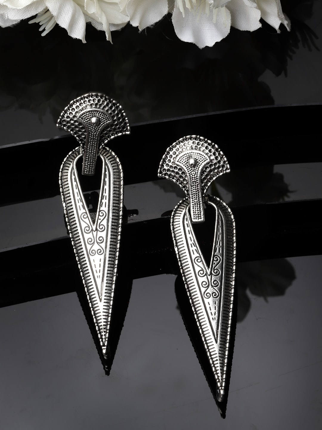 

ADIVA Silver-Plated Oxidised Teardrop Shaped Drop Earrings