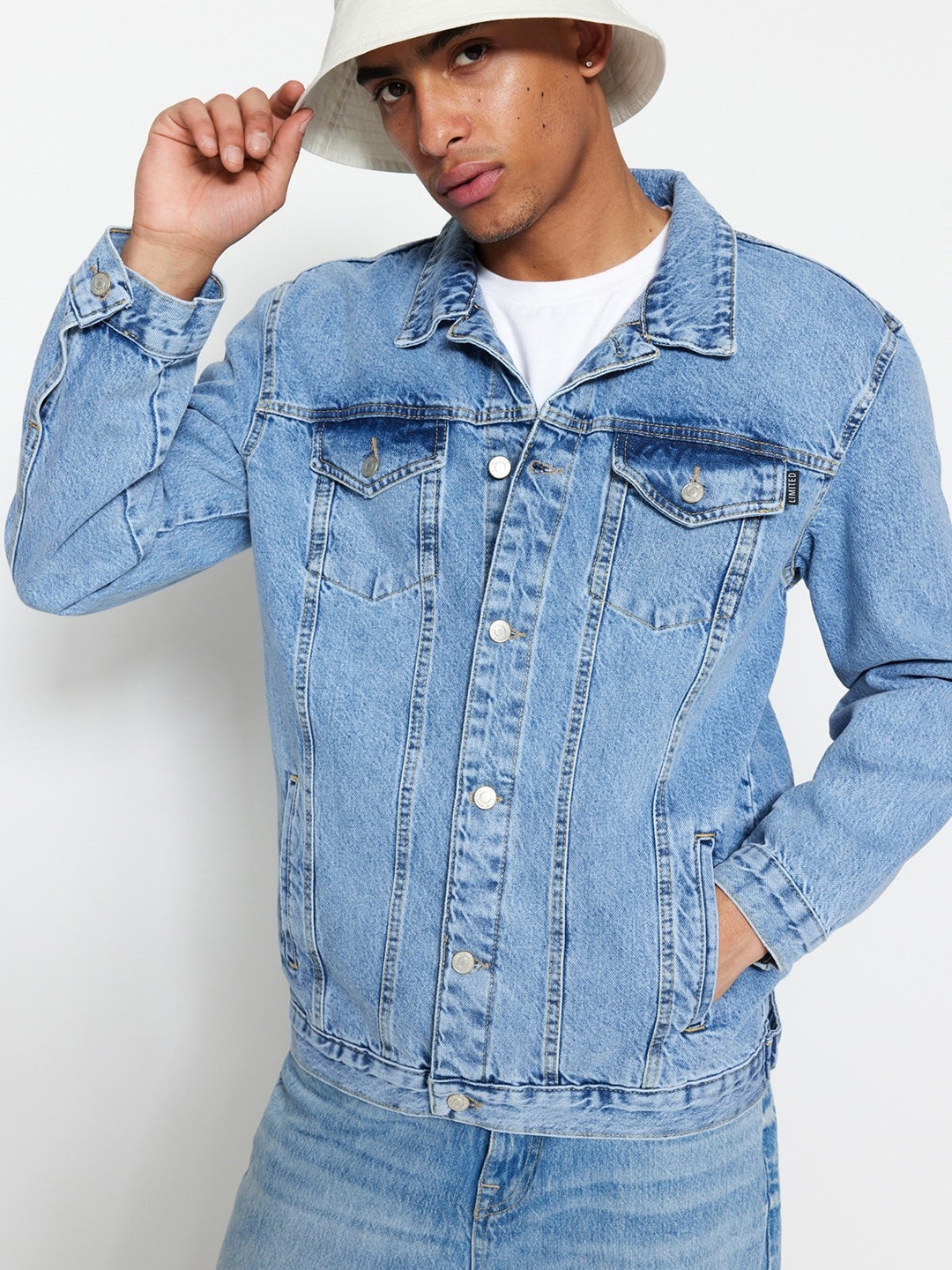 

Trendyol Cotton Washed Denim Jacket, Blue