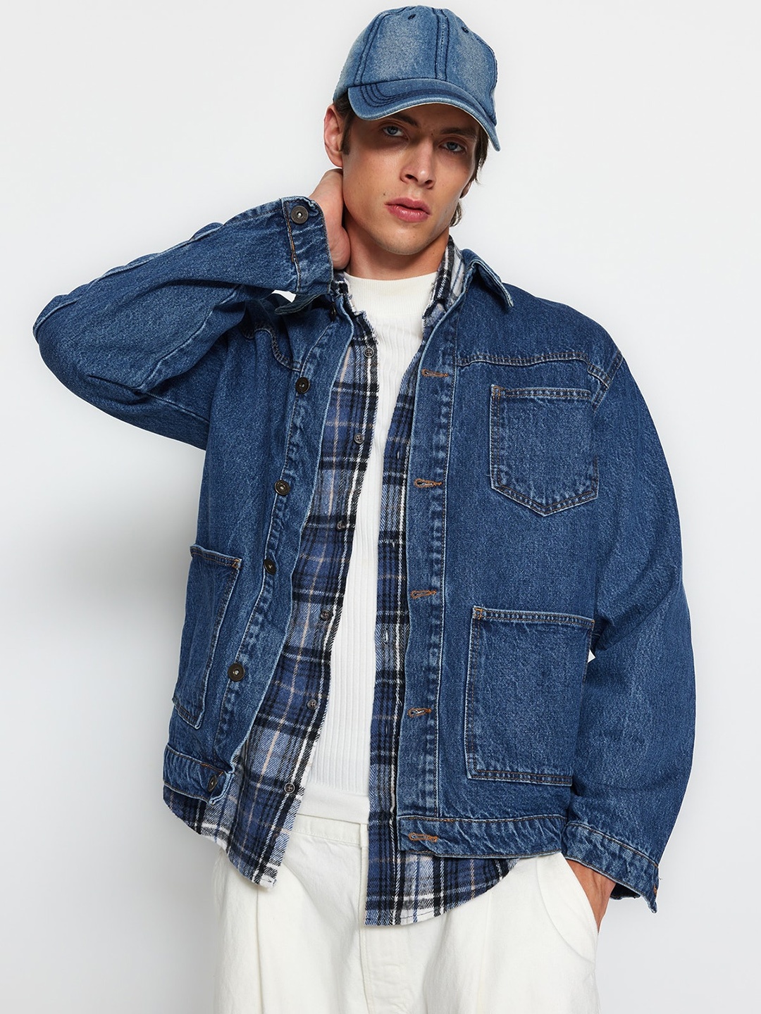 

Trendyol Washed Pure Cotton Denim Jacket, Blue