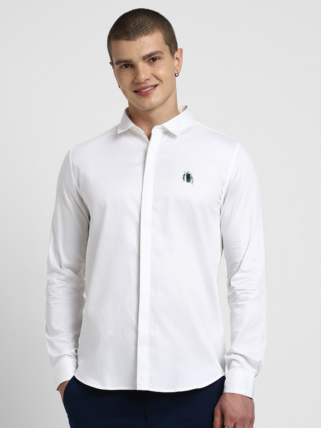 

FOREVER 21 Pure Cotton Casual Shirt, White