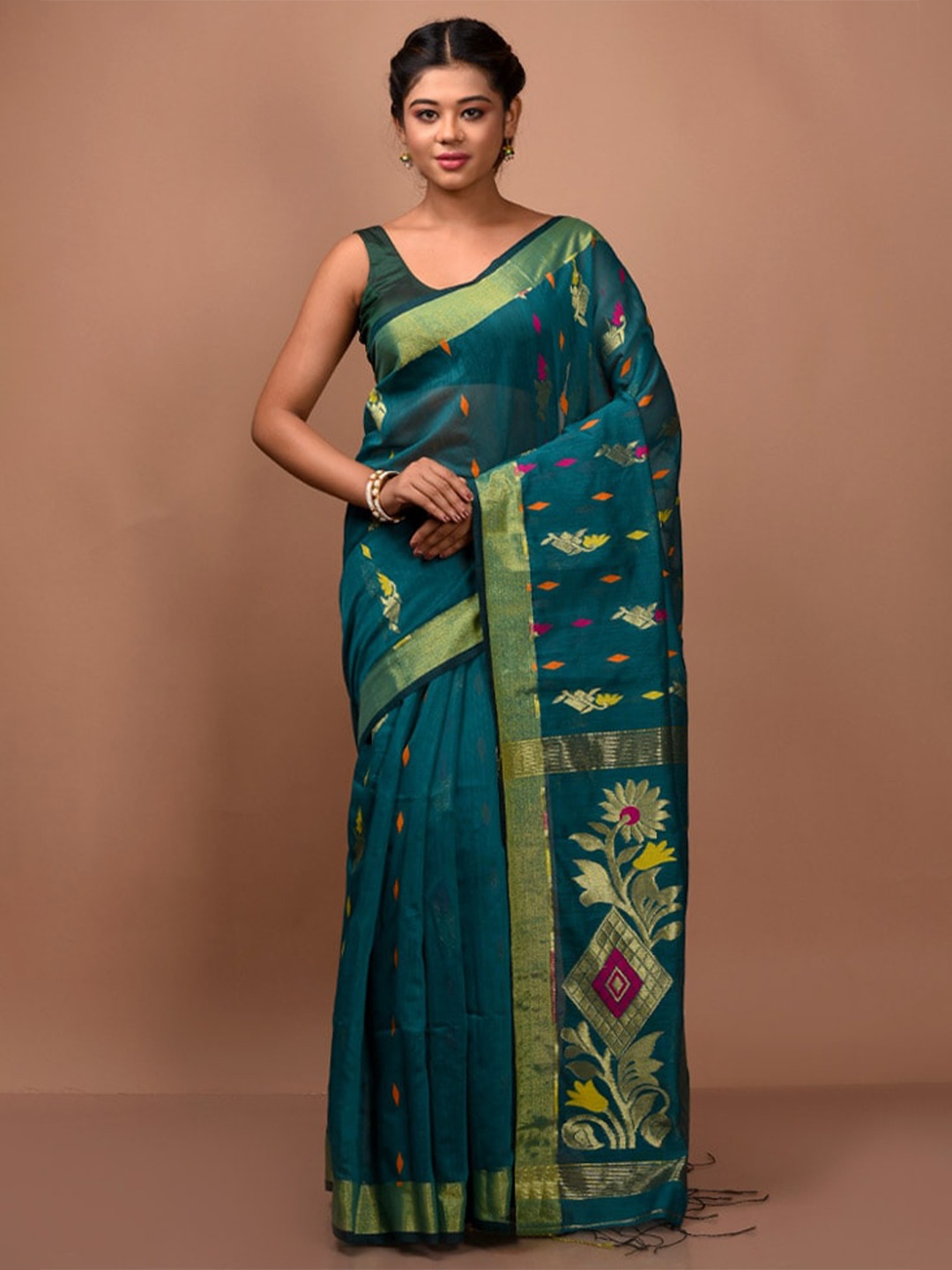 

AllSilks Ethnic Motifs Woven Design Zari Detailed Saree, Green