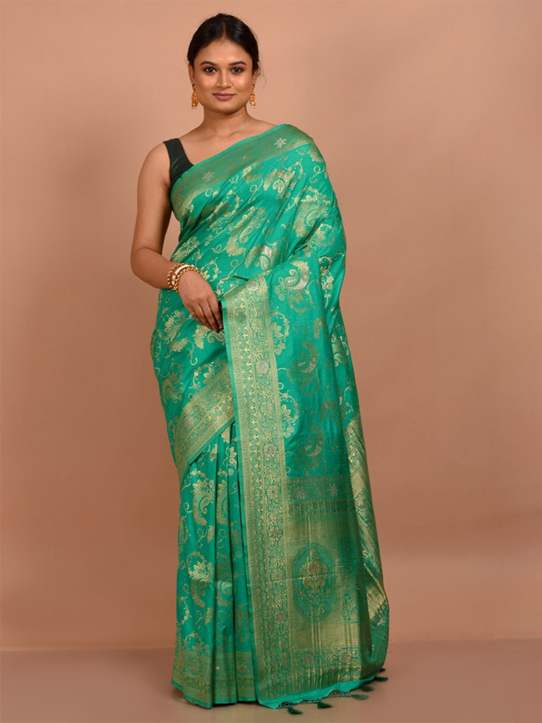 

AllSilks Ethnic Motifs Woven Design Zari Detailed Saree, Green