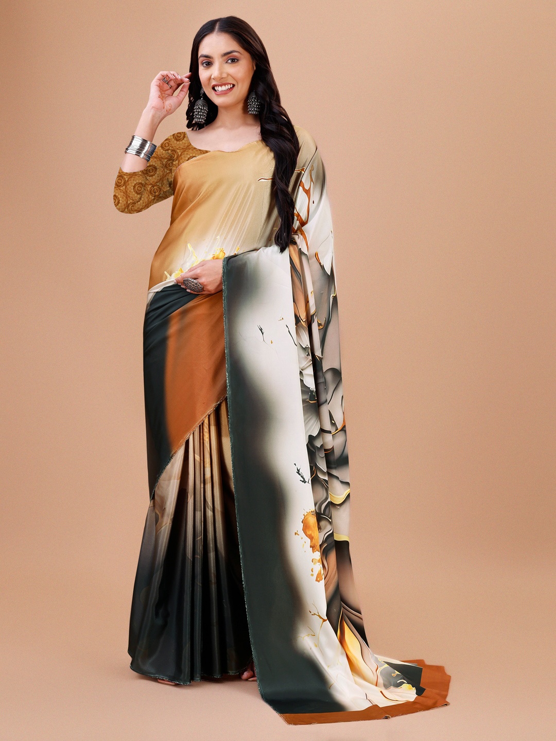 

Indian Fashionista Abstract Printed Saree, Brown