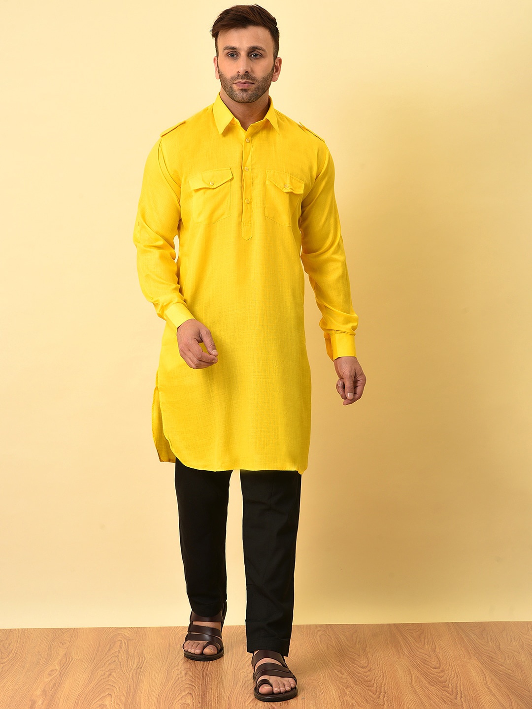 

Vgyaan Woven Design Shirt Collar Regular Kurta with Trouser, Yellow