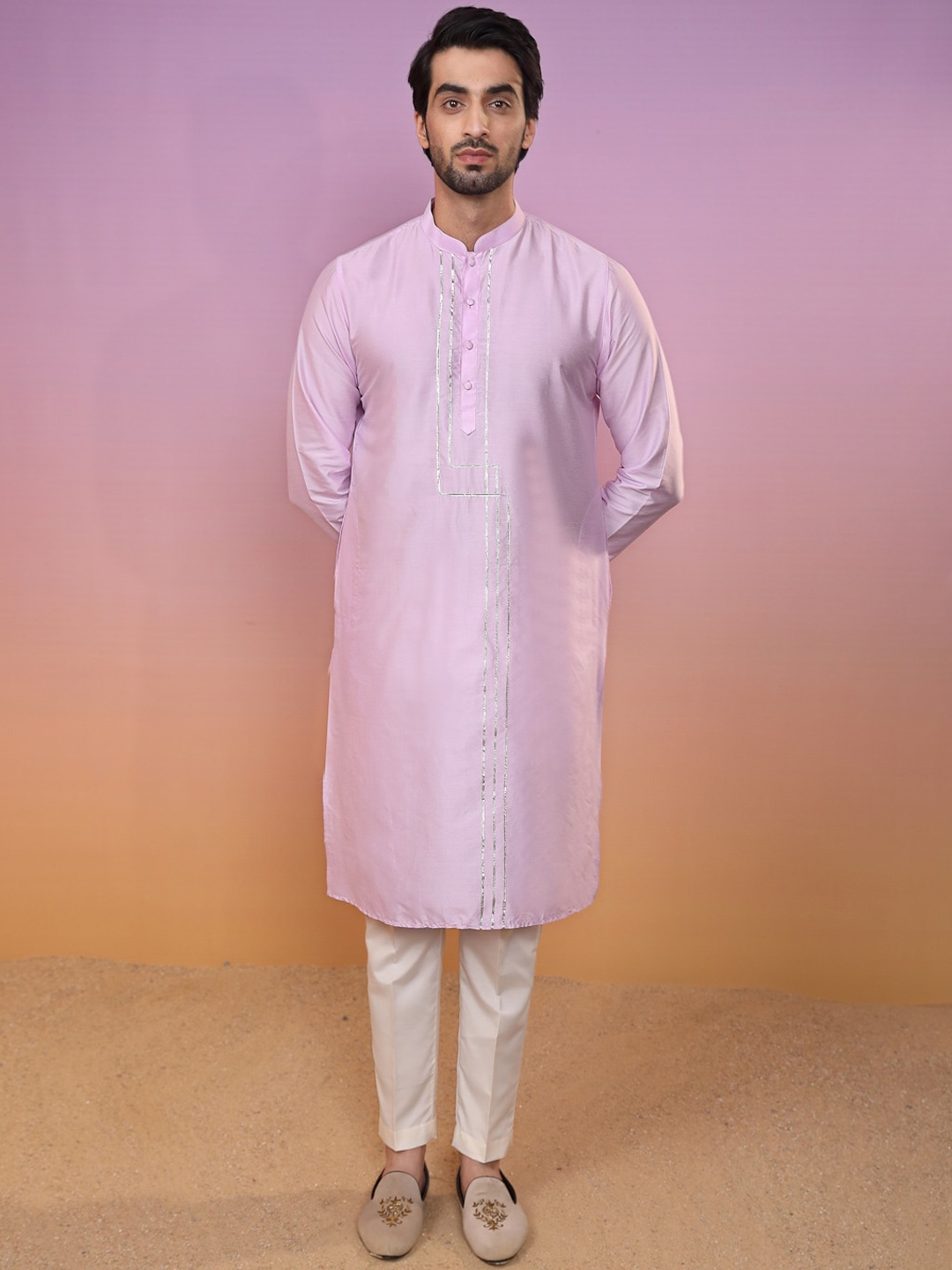 

Sangria Self Design Mandarin Collar Straight Kurta With Trouser, Lavender