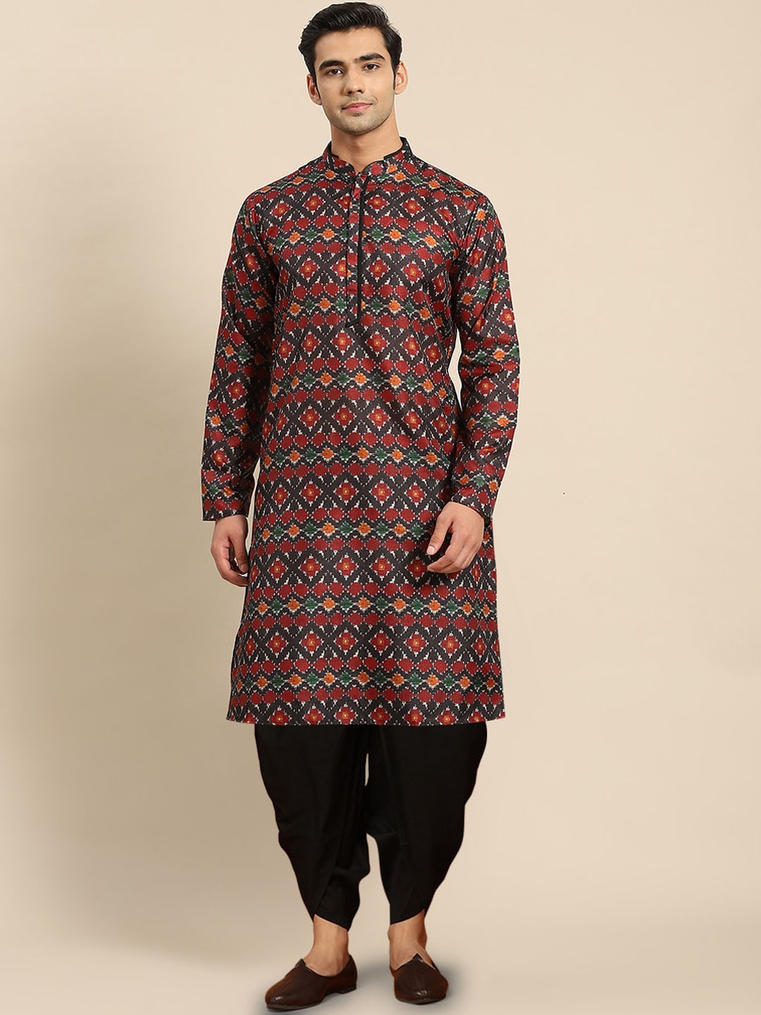 

Sangria Ethnic Motifs Printed Mandarin Collar Kurta With Dhoti Pants, Red
