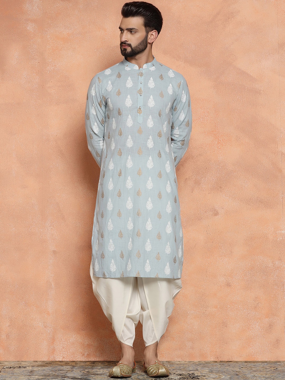 

Sangria Ethnic Motifs Printed Mandarin Collar Kurta With Dhoti Pants, Blue