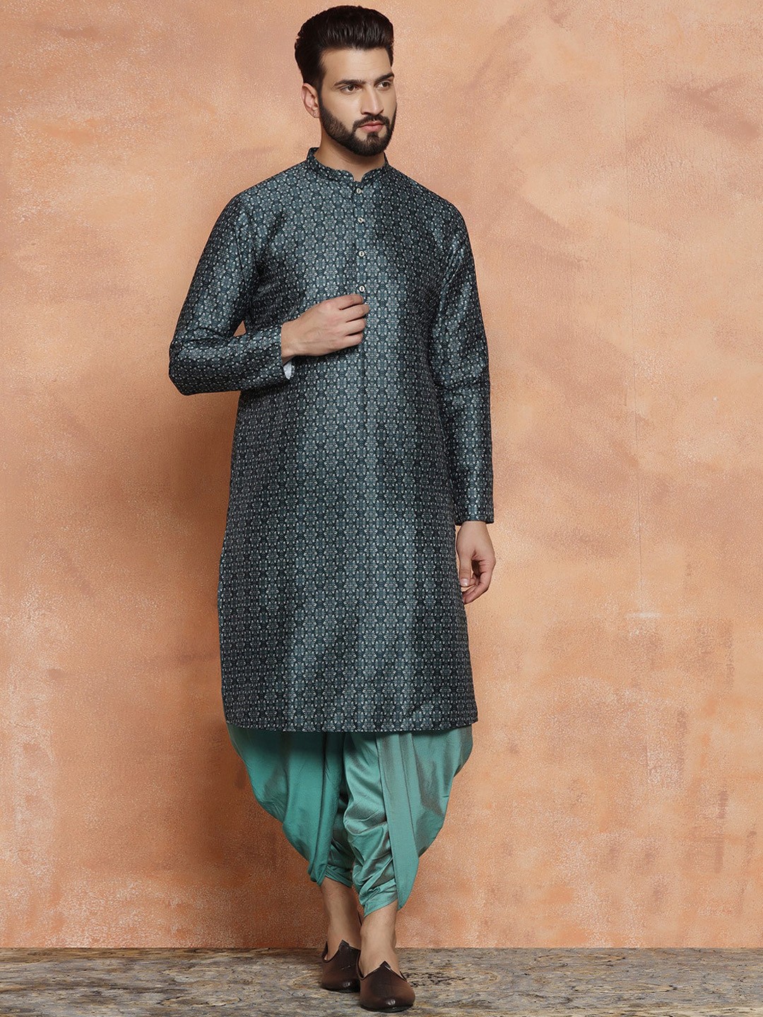 

Sangria Green Geometric Printed Mandarin Collar Straight Kurta