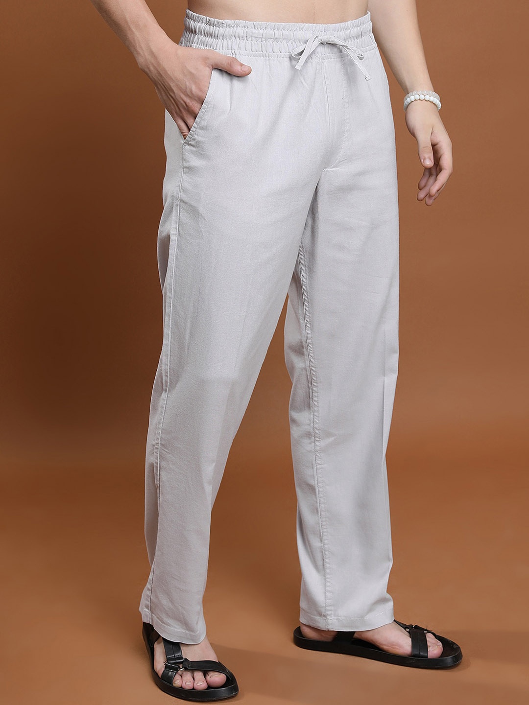 

HIGHLANDER Men Mid Rise Cotton Linen Trousers, Grey