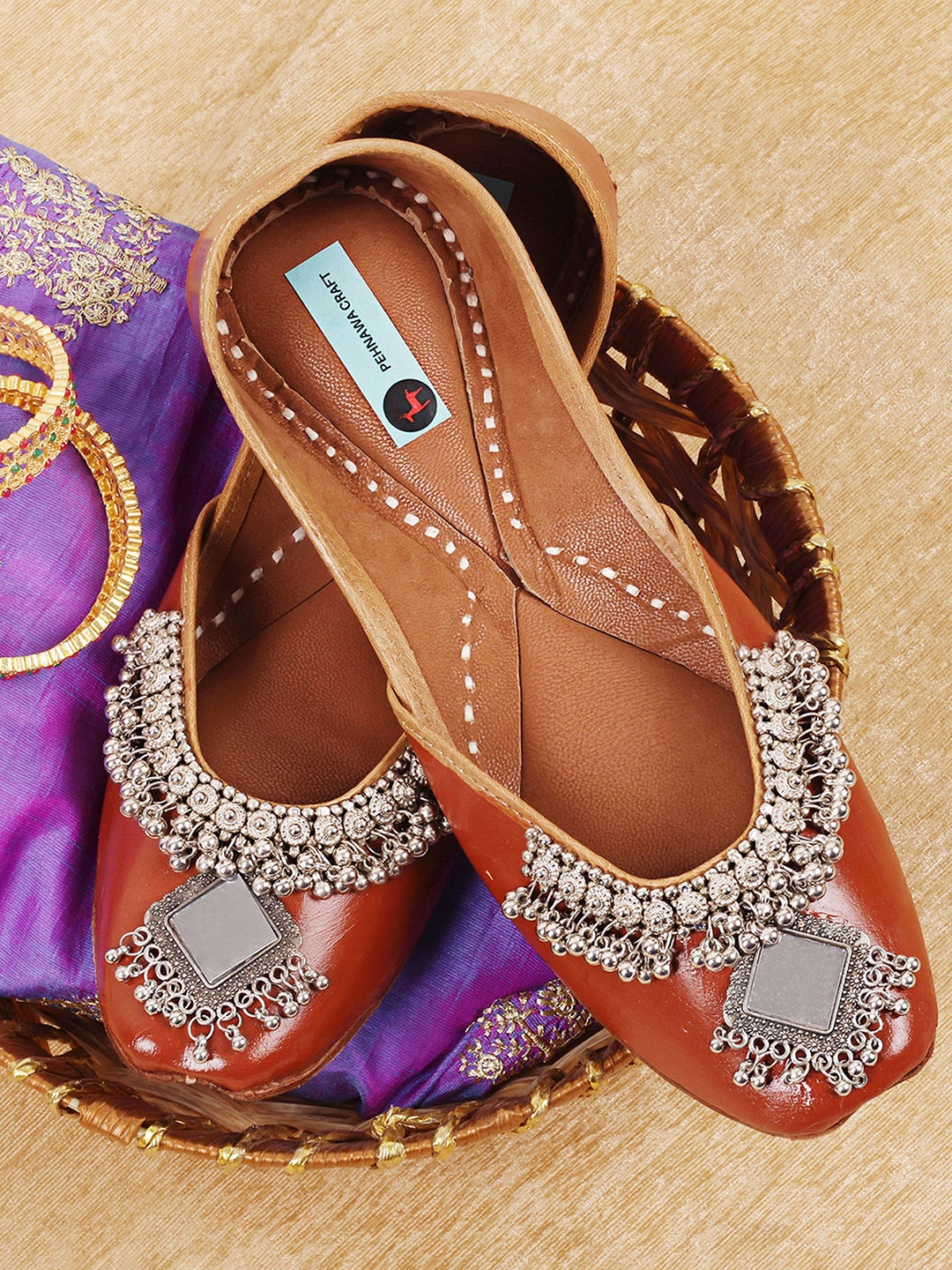 

PehnawaCraft Oxidised Embellished Leather Handcrafted Mojaris, Brown