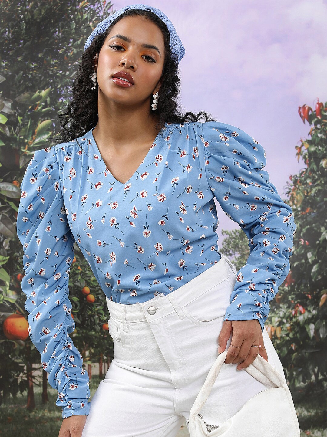 

Tokyo Talkies Blue Floral Printed V-Neck Ruched Top