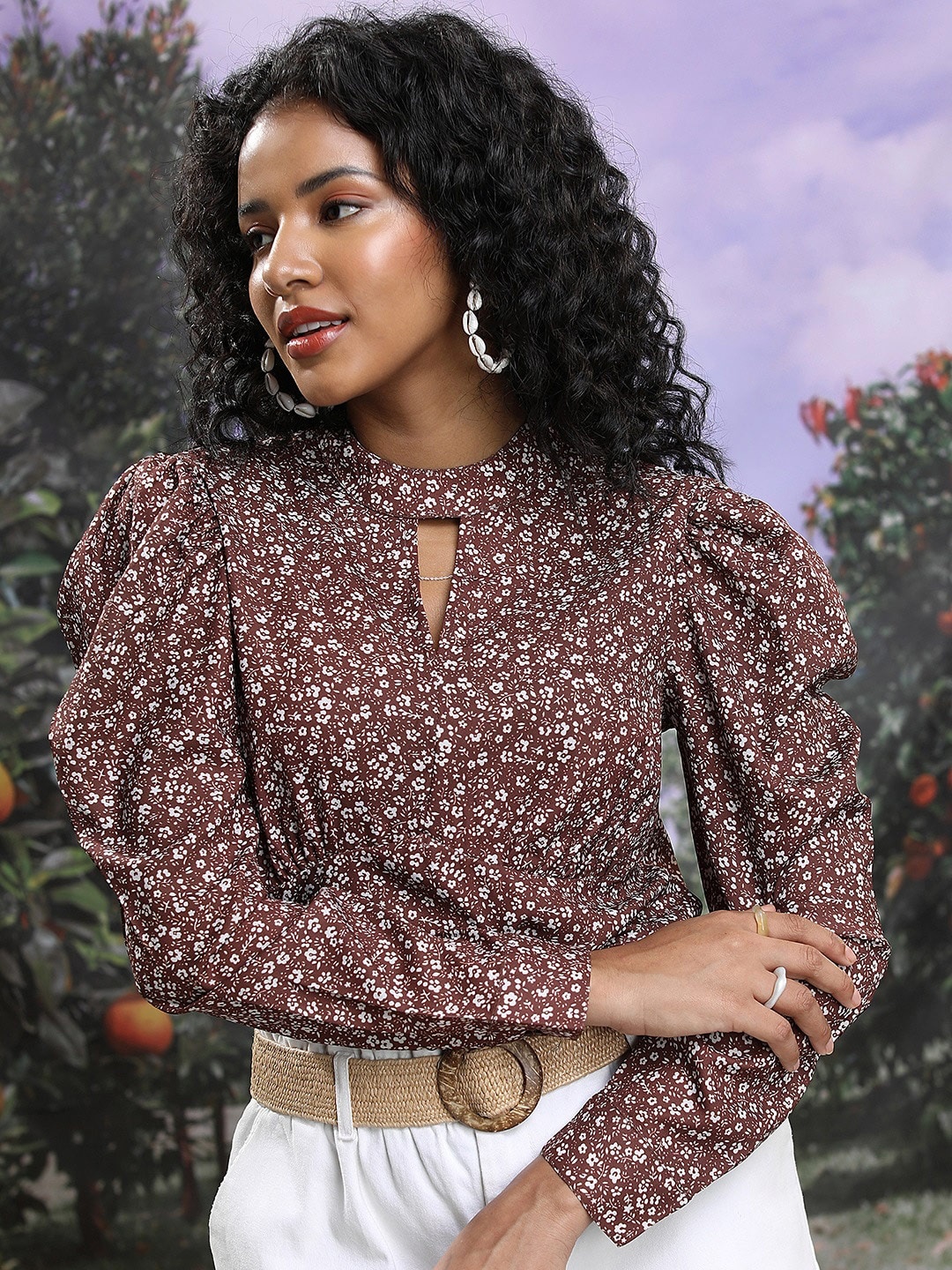 

Tokyo Talkies Floral Printed Regular Top, Brown