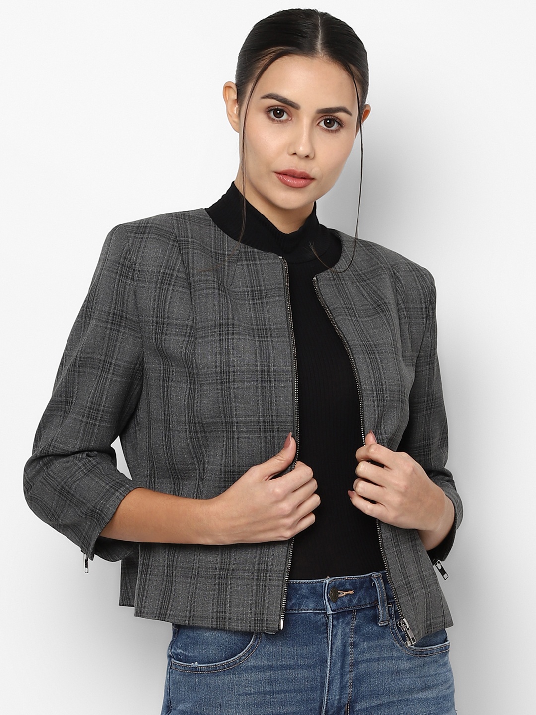 

Allen Solly Woman Checked Open-Front Jacket, Charcoal