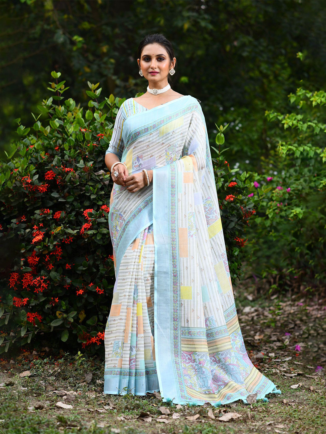 

VISHNU WEAVES Ethnic Motifs Printed Zari Pure Linen Jamdani Saree, Turquoise blue