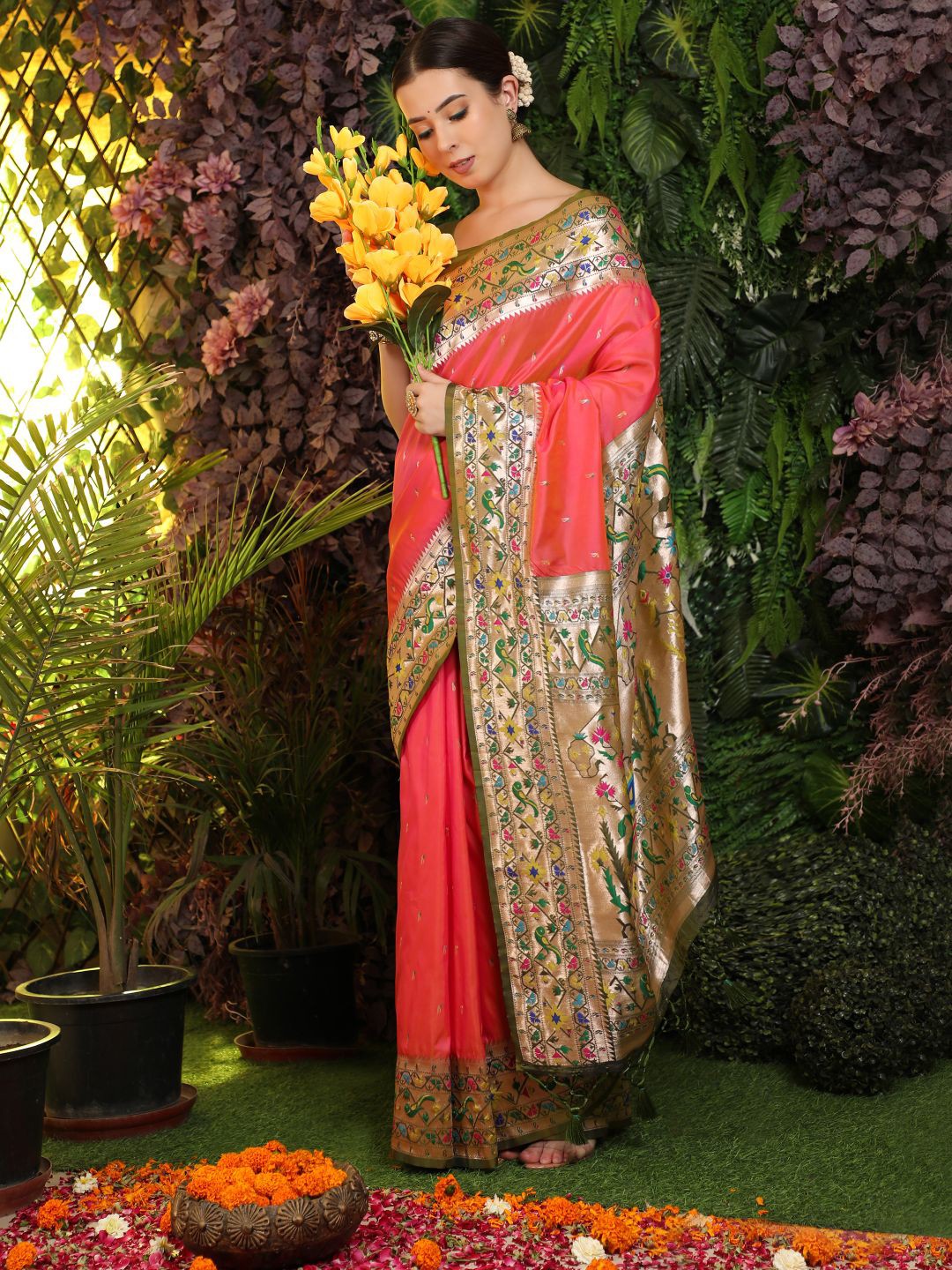

VISHNU WEAVES Ethnic Motifs Woven Design Zari Pure Silk Paithani Saree, Coral