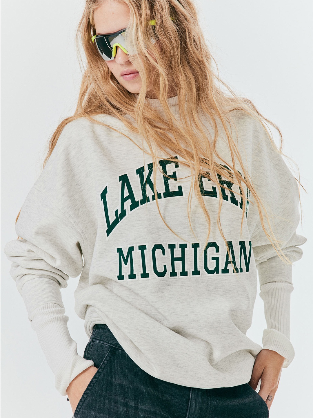 

H&M Oversized Motif-Detail Sweatshirt, Grey melange