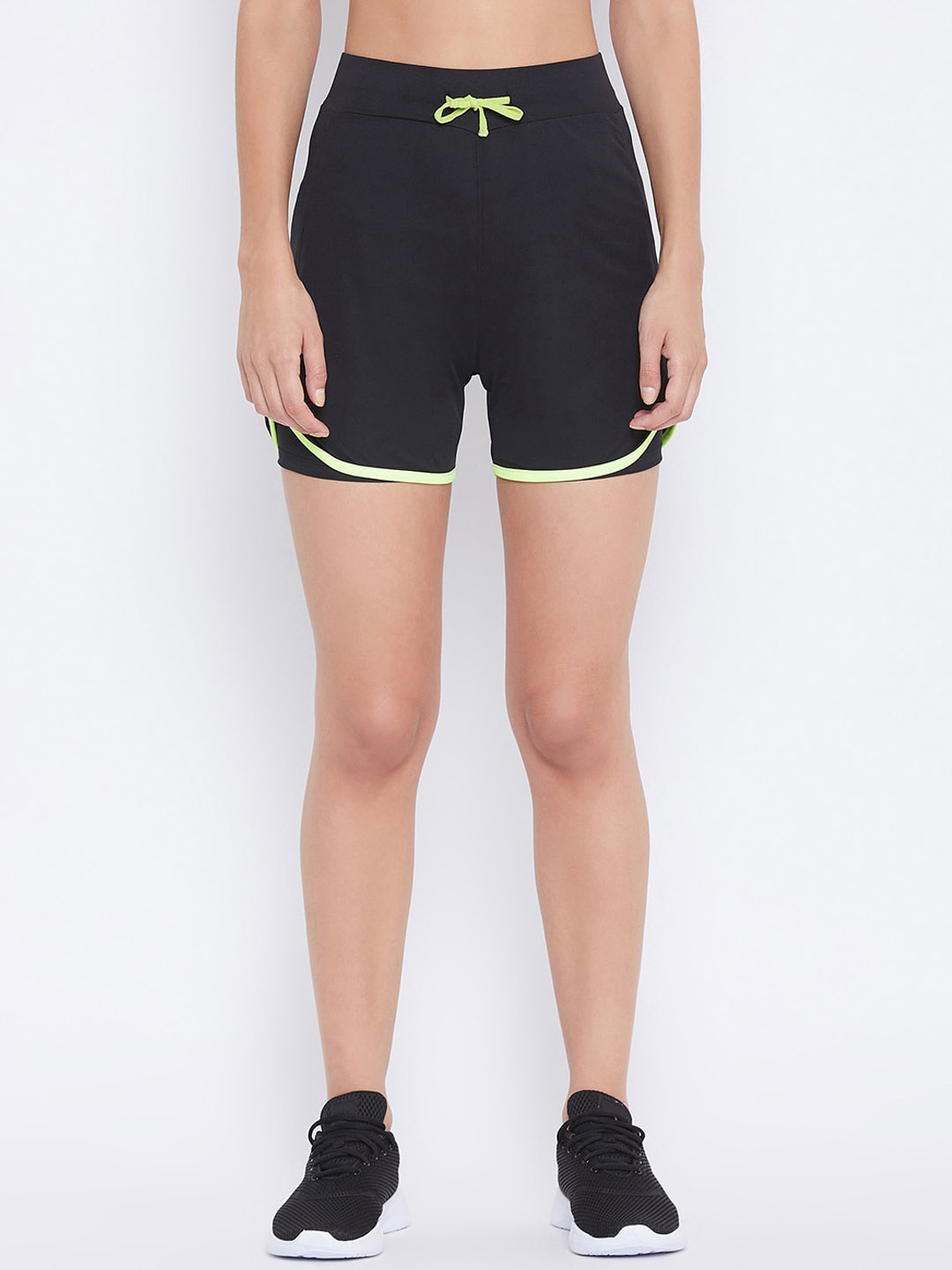 URKNIT Women Mid-Rise Rapid-Dry Sports Shorts, Black