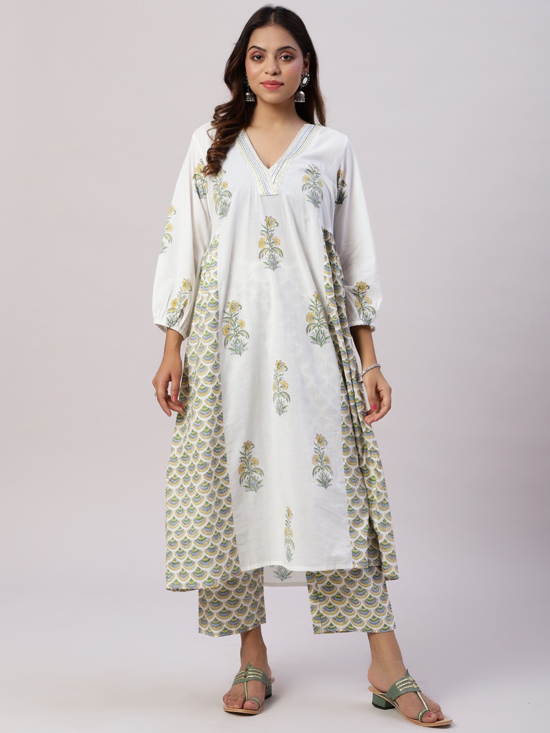 

Spring Soul Floral Printed V-Neck Pure Cotton Kurta with Trousers, White