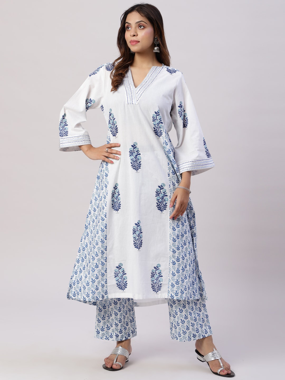

Spring Soul Ethnic Motifs Printed V-Neck A-Line Pure Cotton Kurta With Trousers, White
