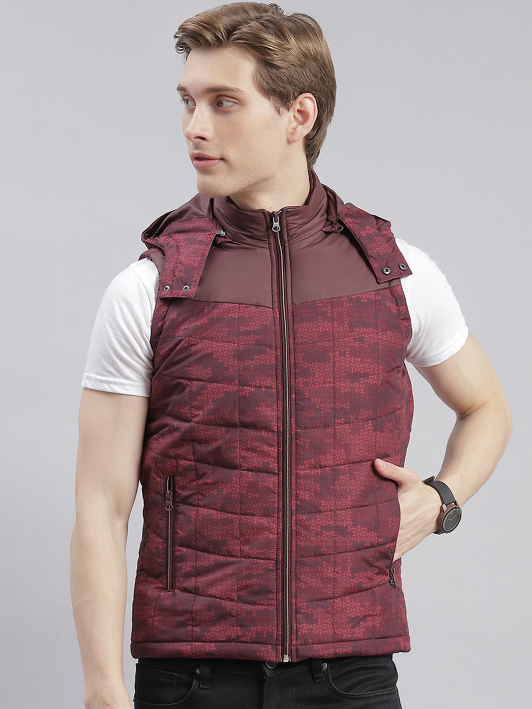 

Monte Carlo Geometric Printed Hooded Lightweight Quilted Jacket, Maroon