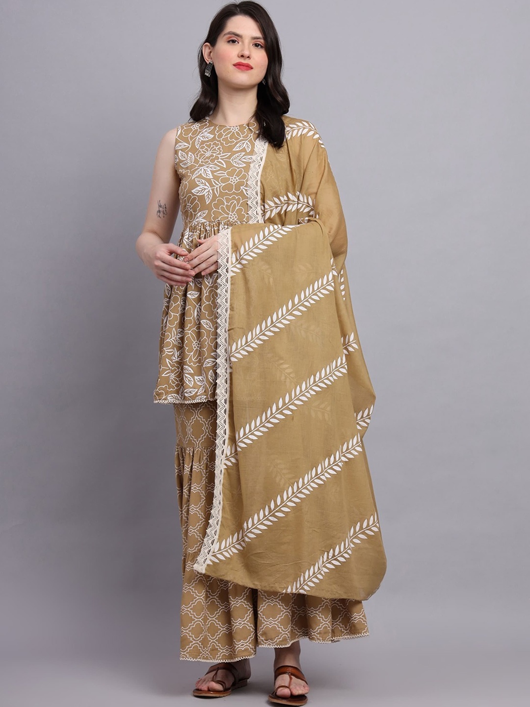 

AARYAHI Women Brown Ethnic Motifs Printed Regular Kurti with Sharara & With Dupatta