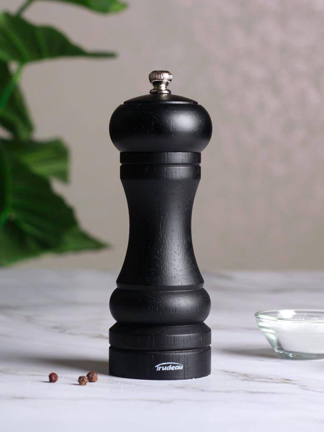 

Trudeau Black Seville Pepper Mill