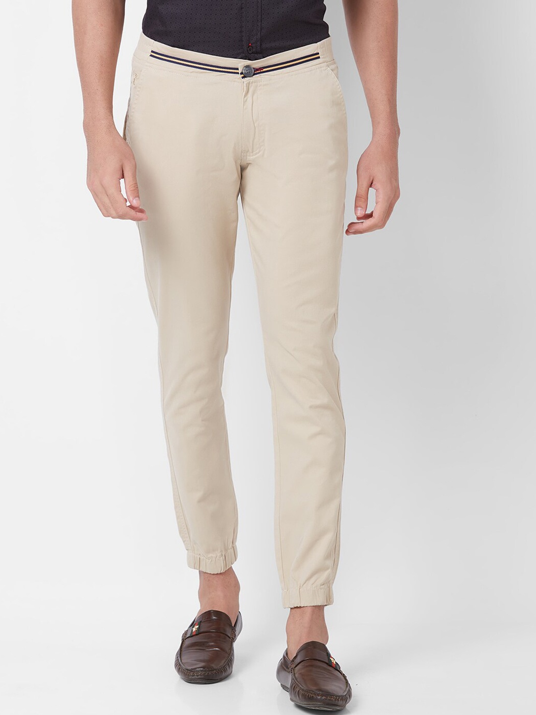 

GIORDANO Men Slim Fit Mid-Rise Joggers, Cream