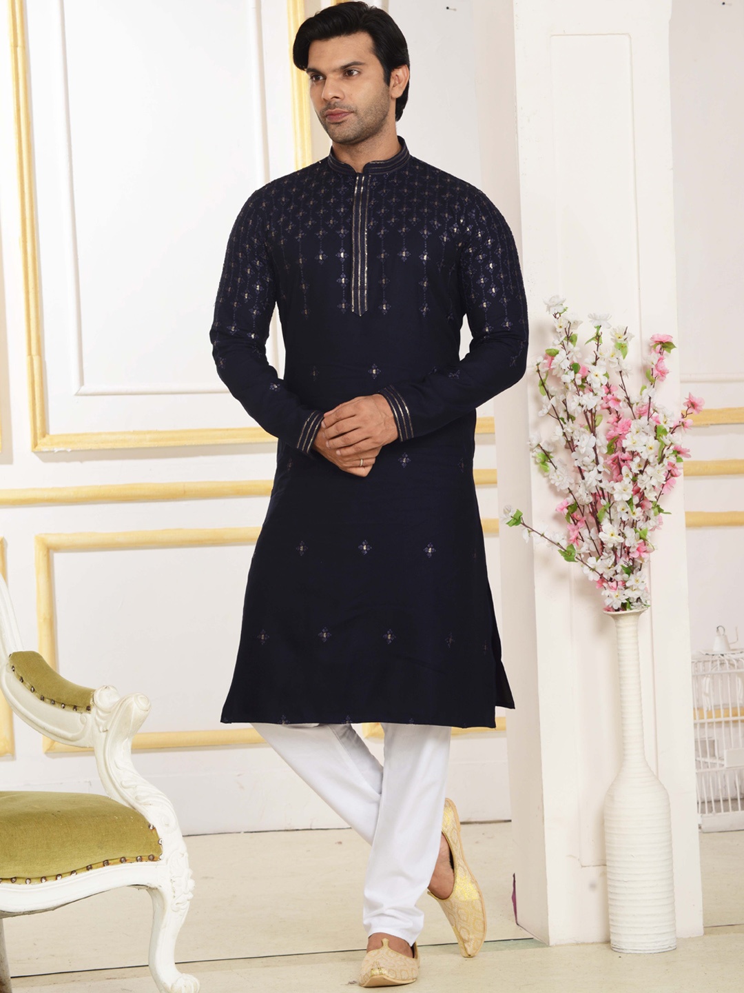 

ARRUGA Ethnic Motif Embroidered Regular Sequinned Kurta With Pyjamas, Navy blue