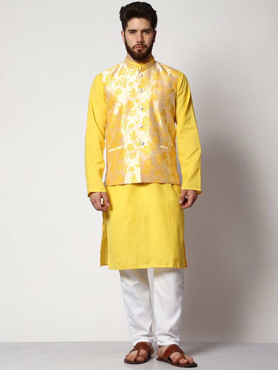 

MAG Men Yellow Regular Kurta with Pyjamas