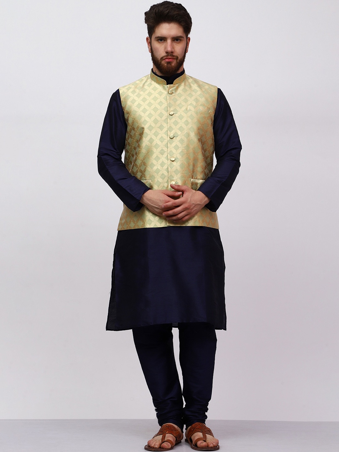 

MAG Regular Kurta With Churidar & Nehru Jacket, Navy blue