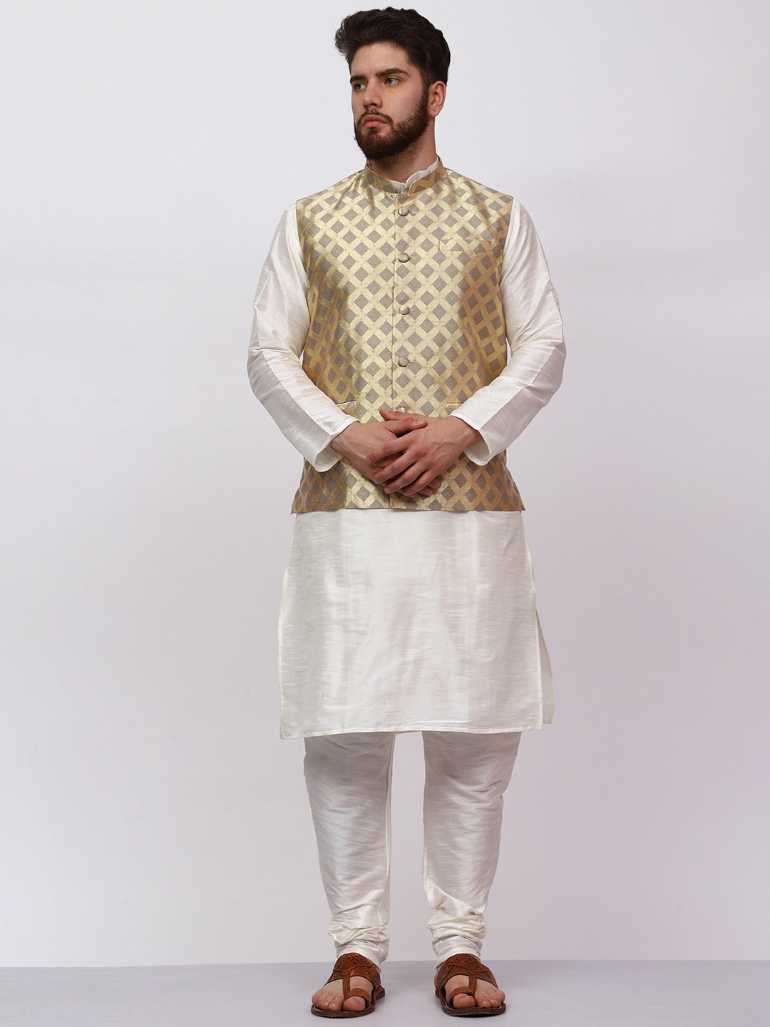 

MAG Regular Jacquard Dupion Silk Kurta & Churidar With Waistcoat, Cream